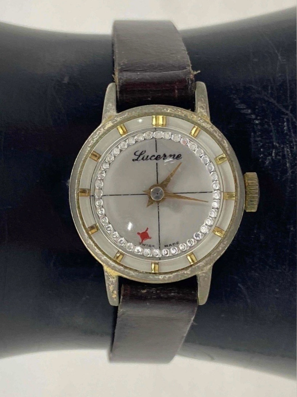 Vintage Lucerne Crystal-Accented Dress Watch in White and Gold